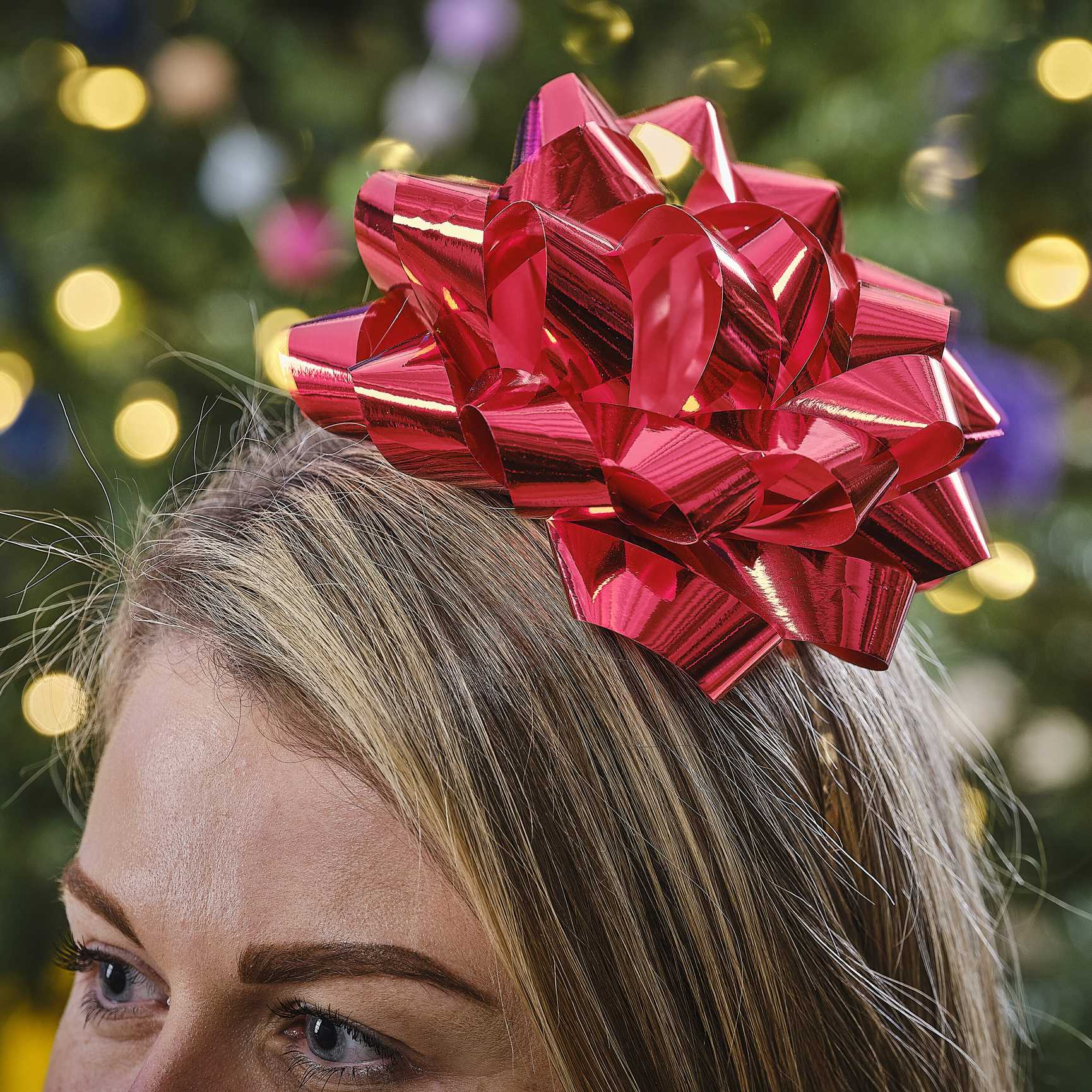 gift bow crown headband – holiday party supplies