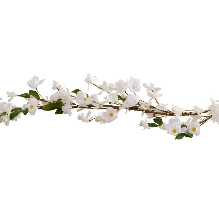 white blossom flower garland decorative spring-style décor
