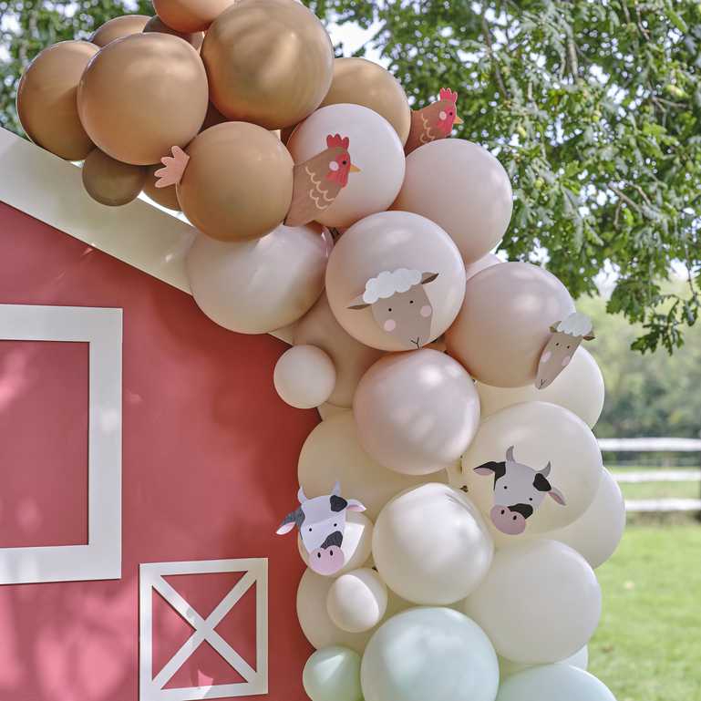 Animal themed birthday balloon arch cow pig sheep decorations